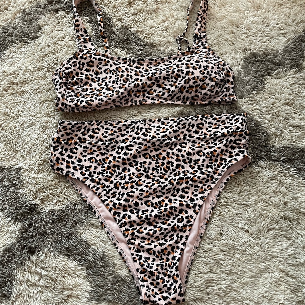 Ribbed Cheetah 🐆 Print 2 piece Swim Suit